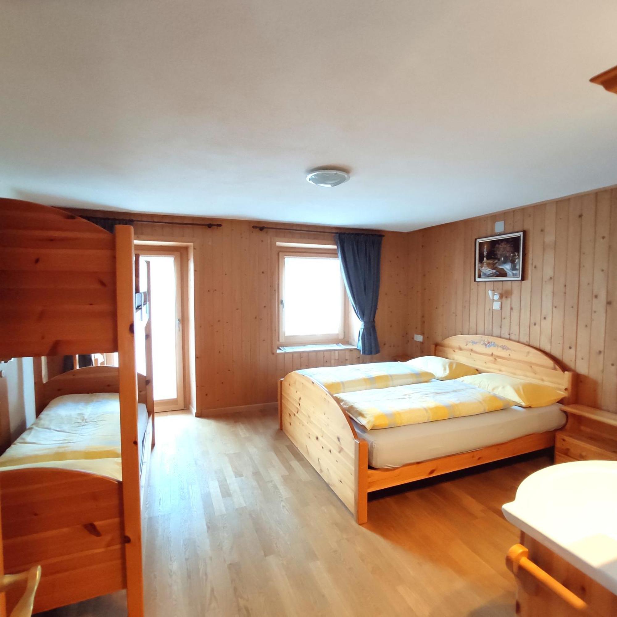 Villa Erica Badia  Kamer foto